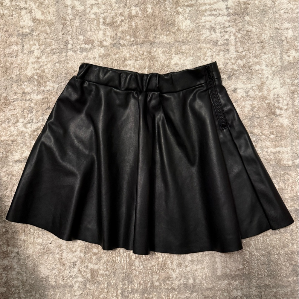 H&M Black Faux Leather Flared Skirt - Kids size 6X
